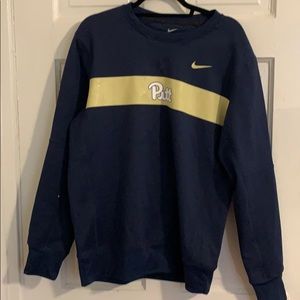 Pitt women’s pullover